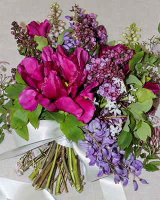 Considering Artificial Blooms? Let Us Make a Case for the Beauty of Real Flowers